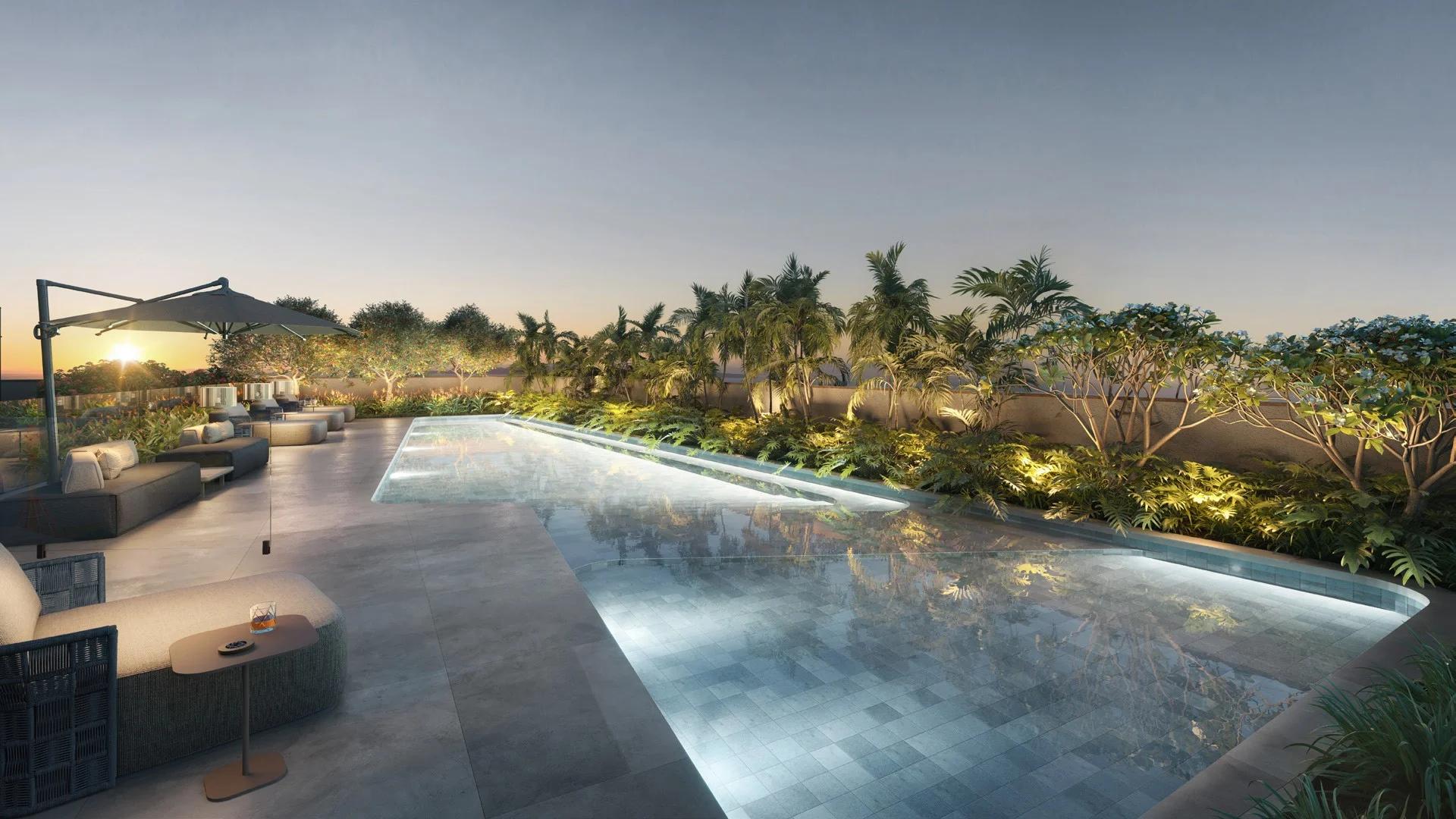 Casa Opus Marista - piscina ao entardecer